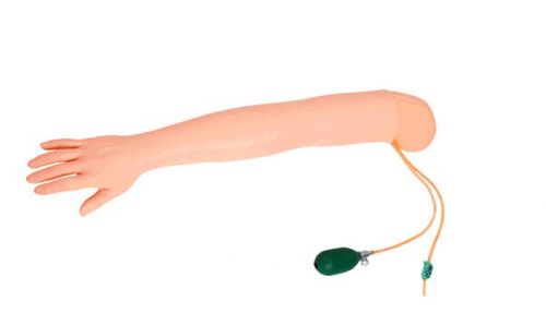 Can the pediatric arterial injection model effectively reduce risk in medical training?